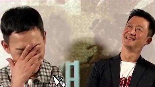 张译吃瓜图,娱乐圈幕后真相曝光 第2张 张译吃瓜图,娱乐圈幕后真相曝光 第2张